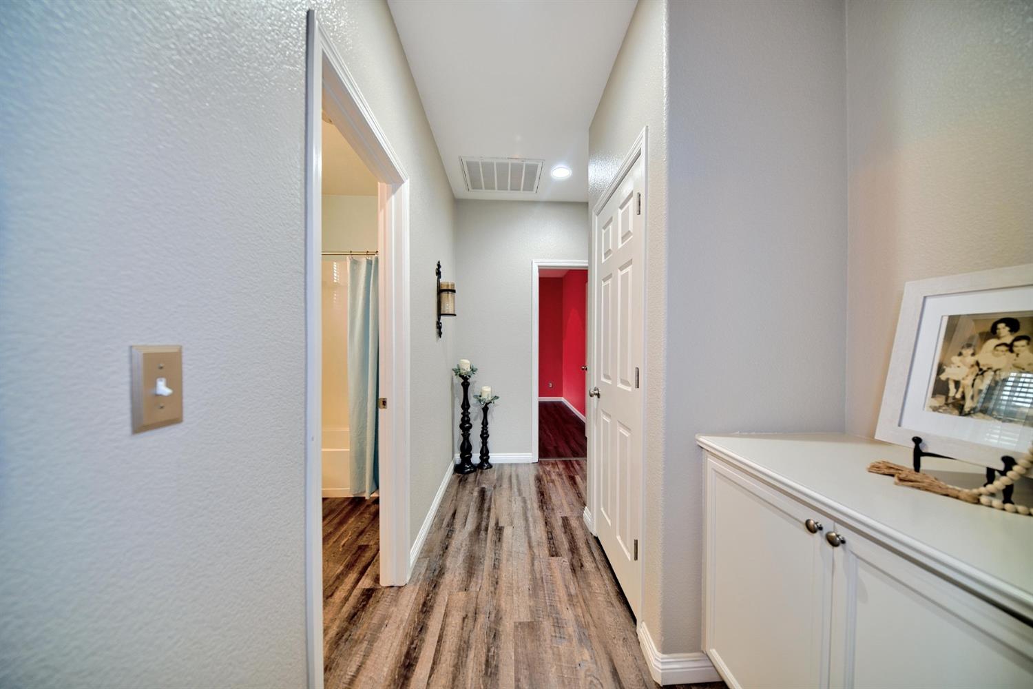 Detail Gallery Image 14 of 99 For 1342 Camilla St, Manteca,  CA 95337 - 3 Beds | 2 Baths