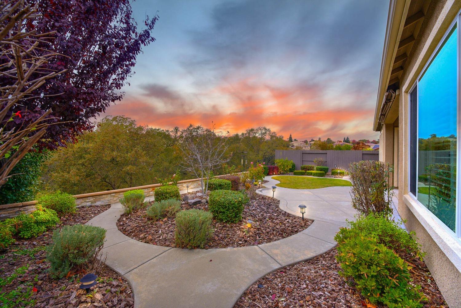 Detail Gallery Image 34 of 35 For 3625 Miners Ravine Dr, Roseville,  CA 95661 - 3 Beds | 2/1 Baths