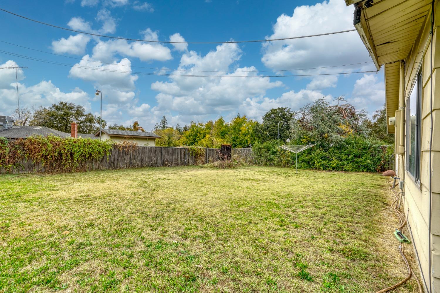 Detail Gallery Image 24 of 61 For 3540 Winona Way, North Highlands,  CA 95660 - 2 Beds | 1 Baths