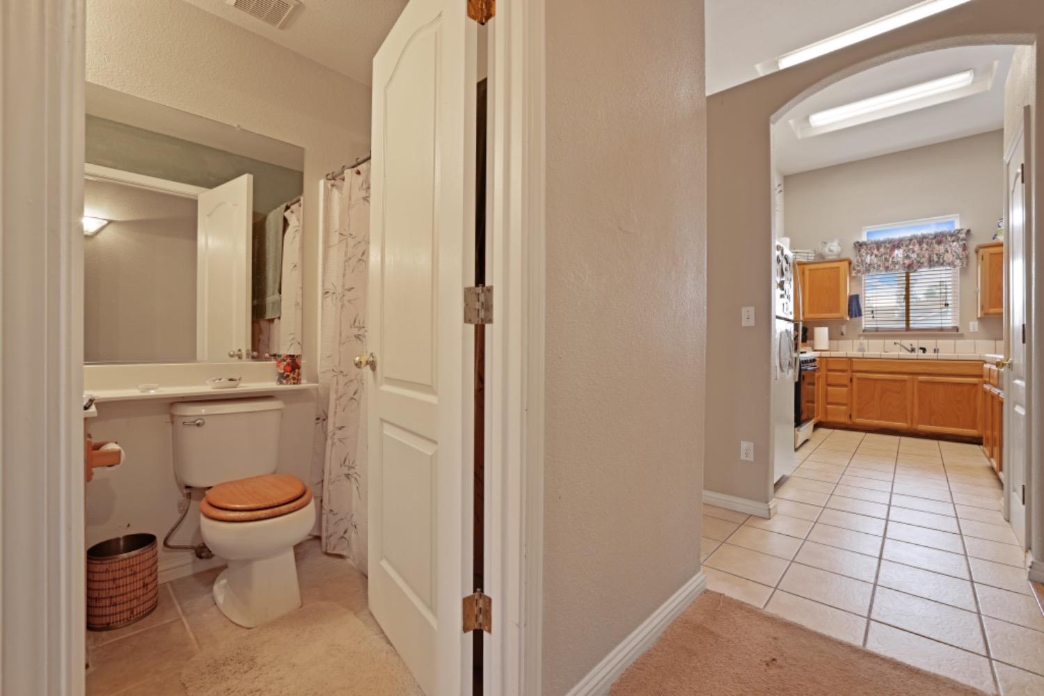 Detail Gallery Image 16 of 37 For 781 Hanoverian, Galt,  CA 95632 - 3 Beds | 2 Baths