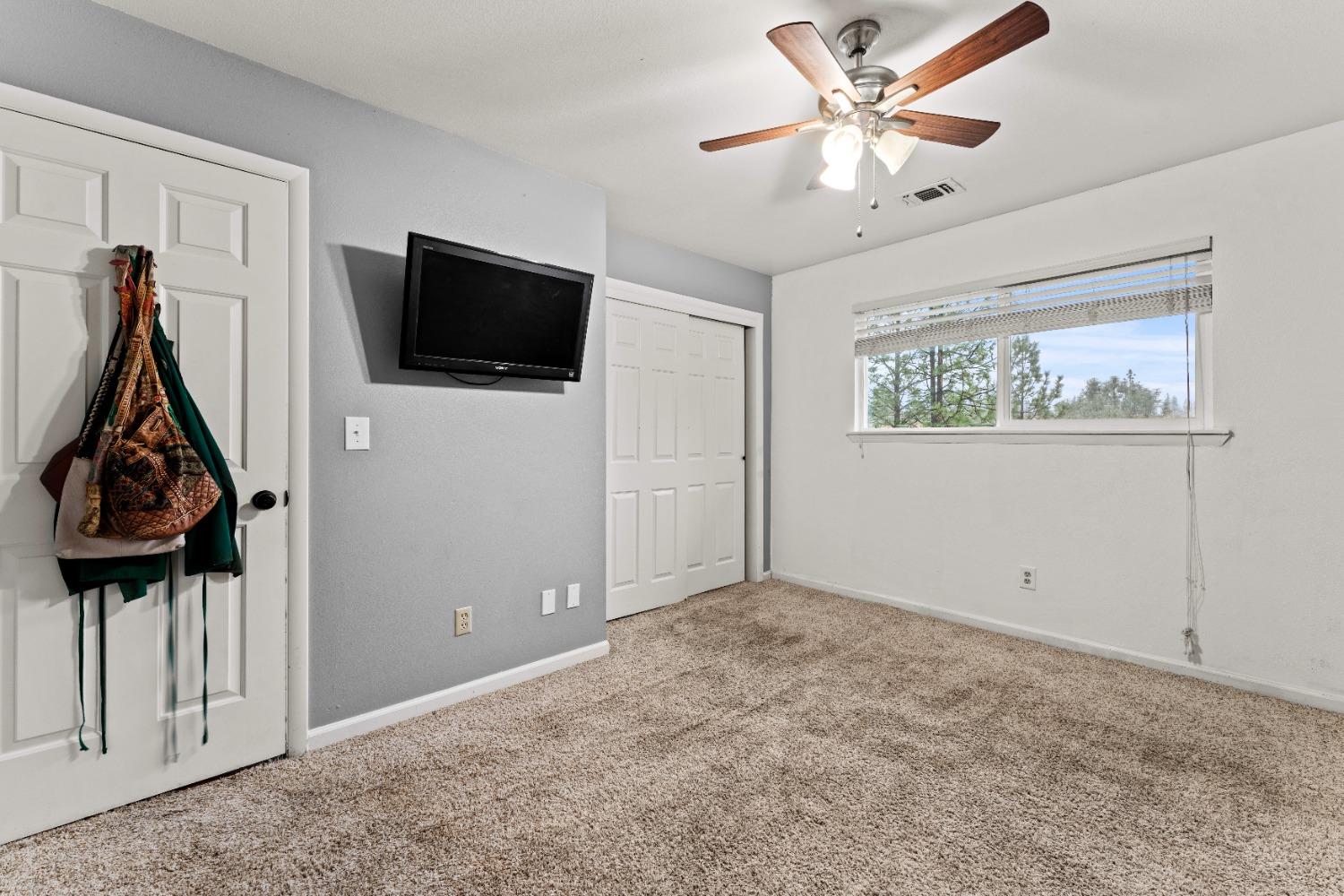 Detail Gallery Image 19 of 30 For 21710 Dawn Ridge Dr, Colfax,  CA 95713 - 3 Beds | 2 Baths