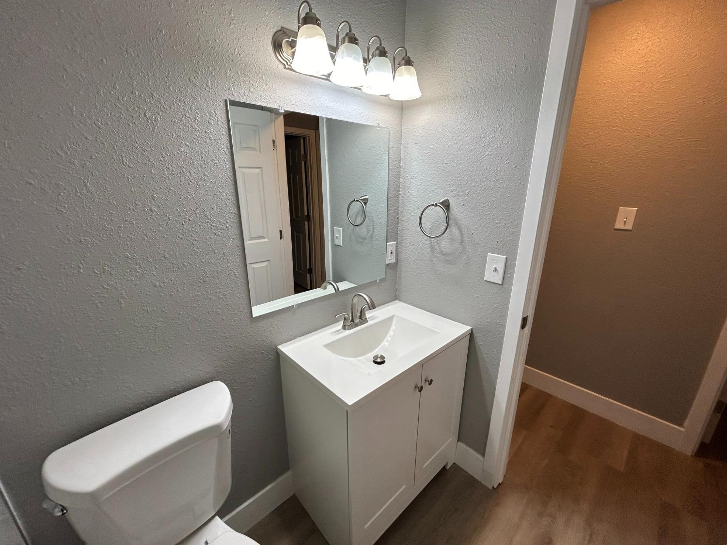 Detail Gallery Image 20 of 25 For 6101 Coyle Ave, Carmichael,  CA 95608 - 3 Beds | 1/1 Baths