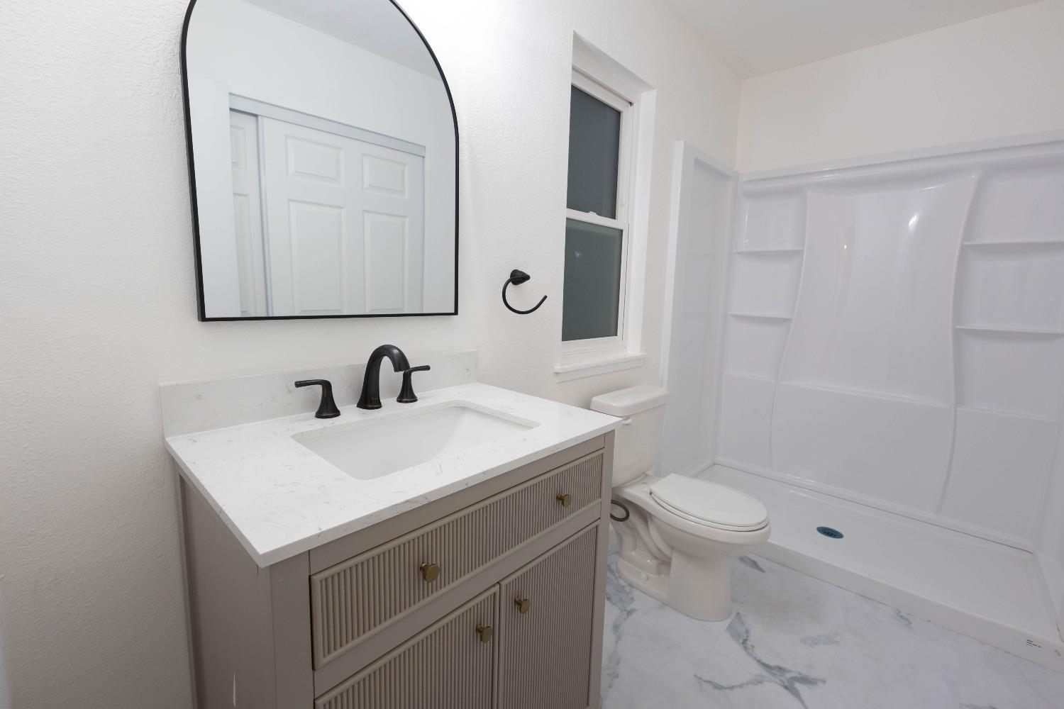 Detail Gallery Image 28 of 45 For 187 Westmont Ct, Merced,  CA 95348 - 3 Beds | 2 Baths