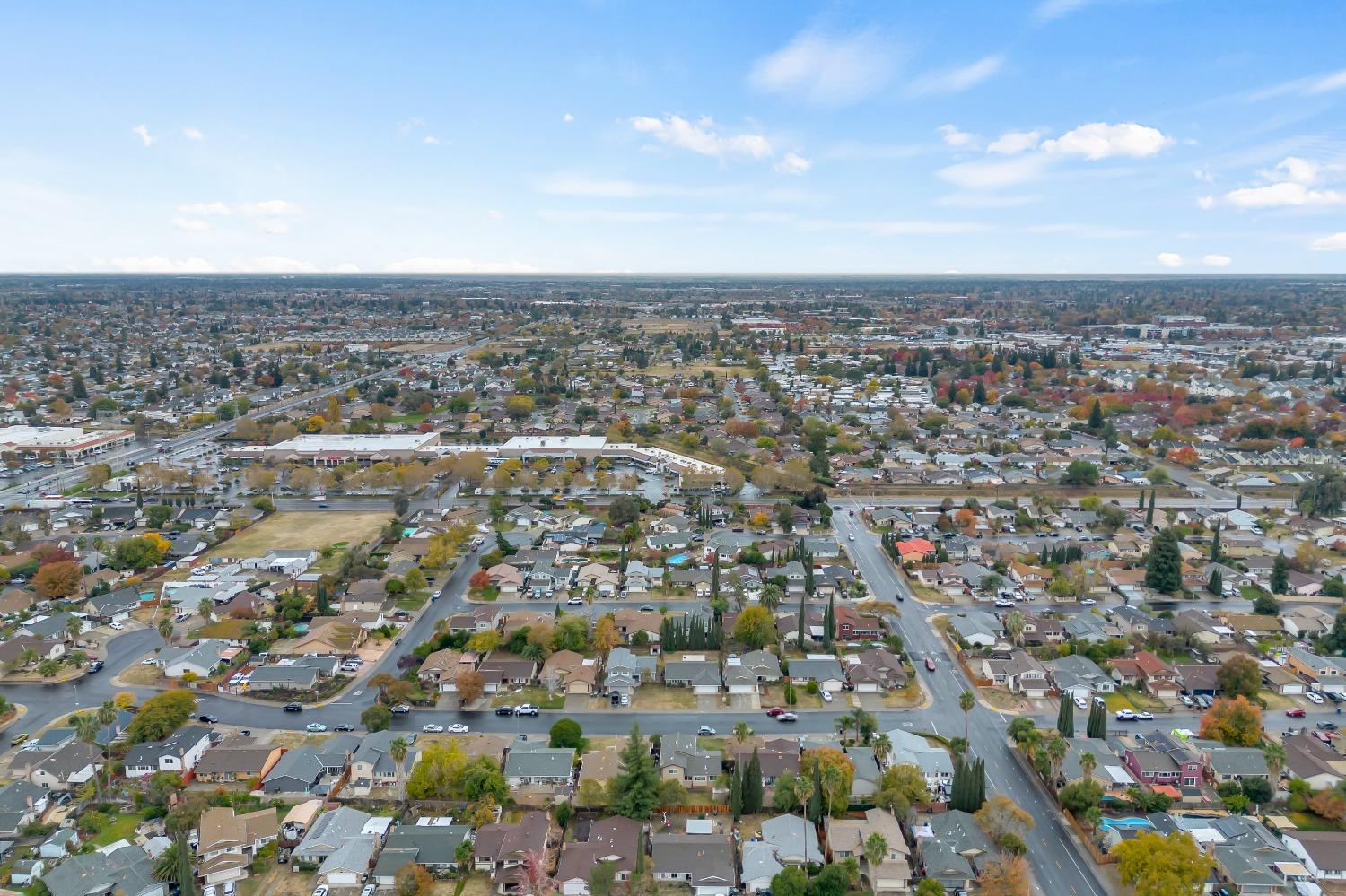 Detail Gallery Image 63 of 67 For 7569 Macfinley Way, Sacramento,  CA 95828 - 4 Beds | 2 Baths