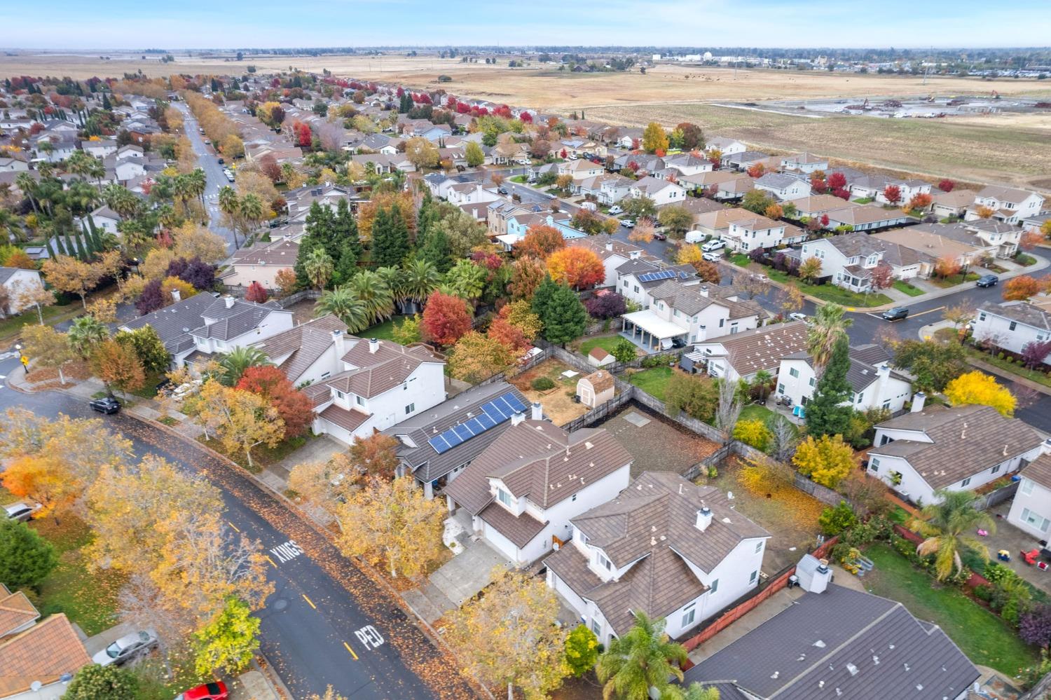 Detail Gallery Image 32 of 38 For 579 Regency Park Cir, Sacramento,  CA 95835 - 5 Beds | 3 Baths