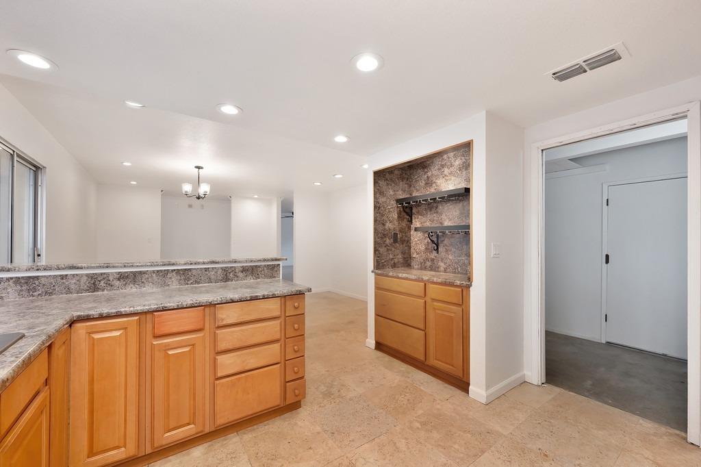 Detail Gallery Image 23 of 56 For 9020 Williamson Ct, Sacramento,  CA 95826 - 4 Beds | 2 Baths