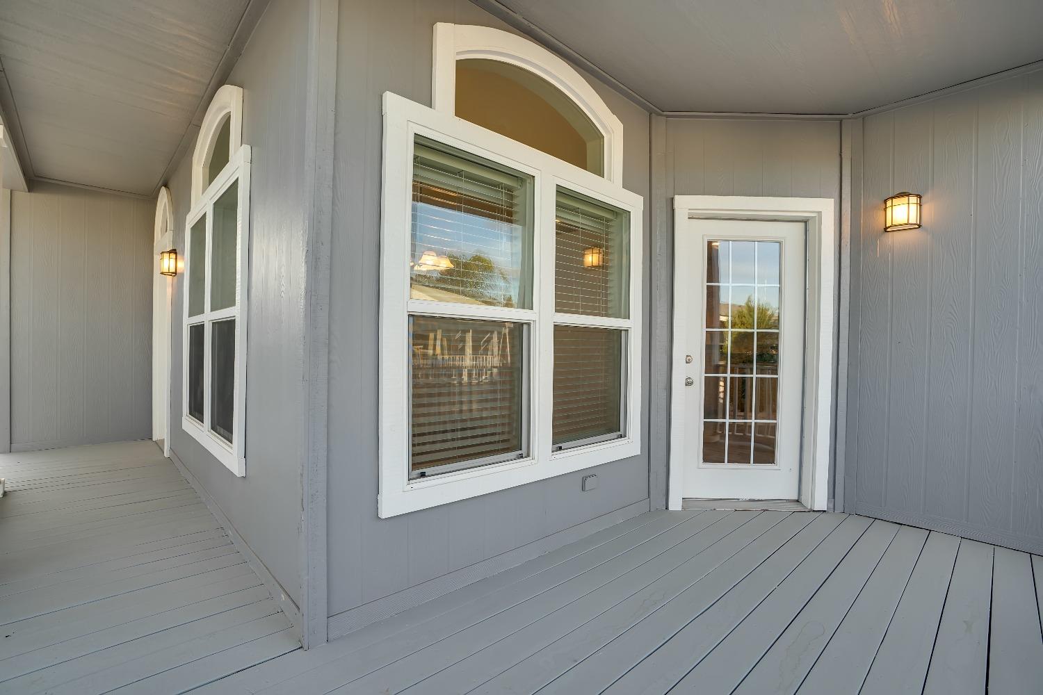 Detail Gallery Image 7 of 35 For 149 Orchard Lane. 149, Dunnigan,  CA 95937 - 3 Beds | 3 Baths