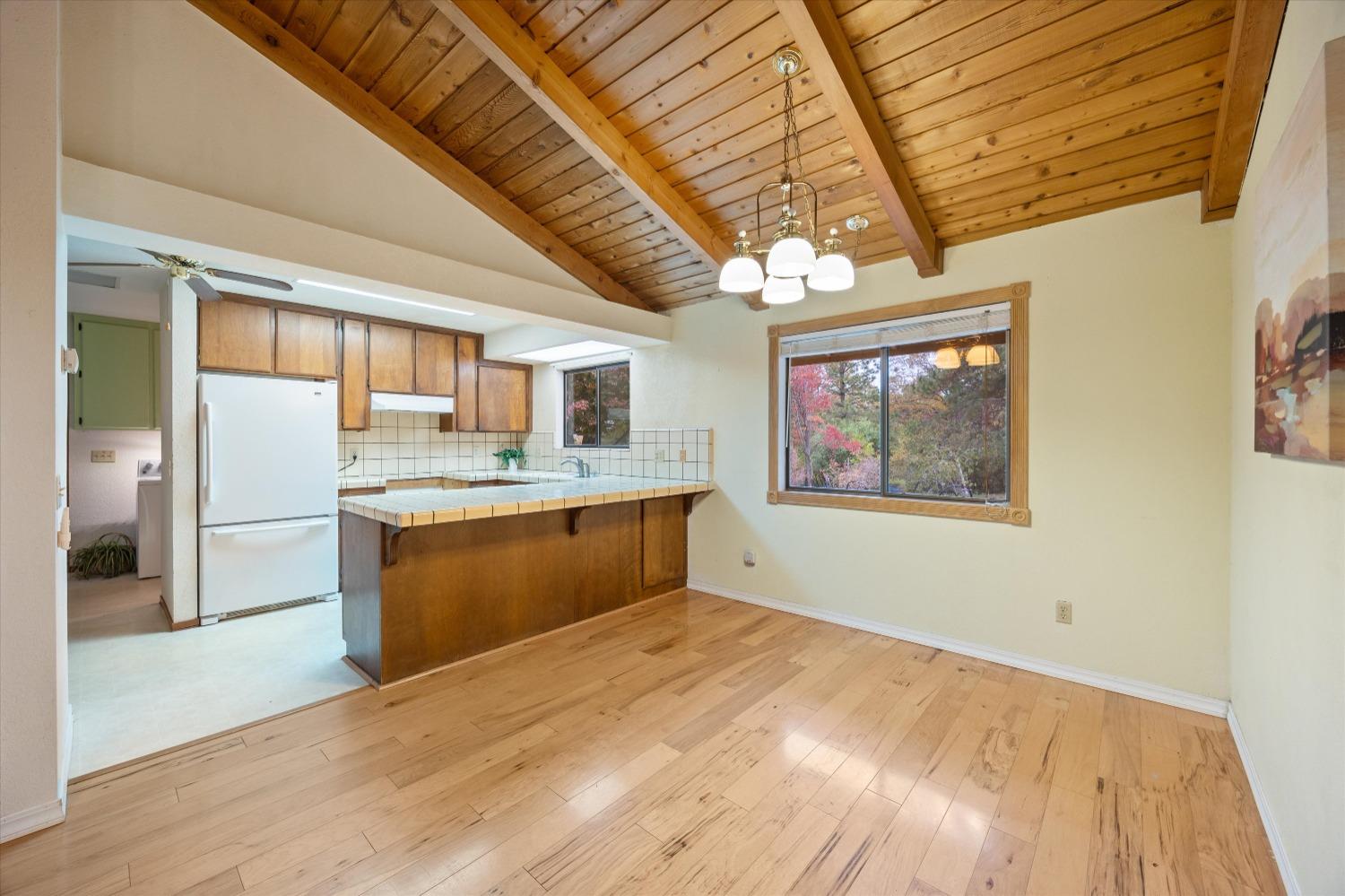 Detail Gallery Image 26 of 63 For 1028 Woodridge Rd, Placerville,  CA 95667 - 3 Beds | 2/1 Baths