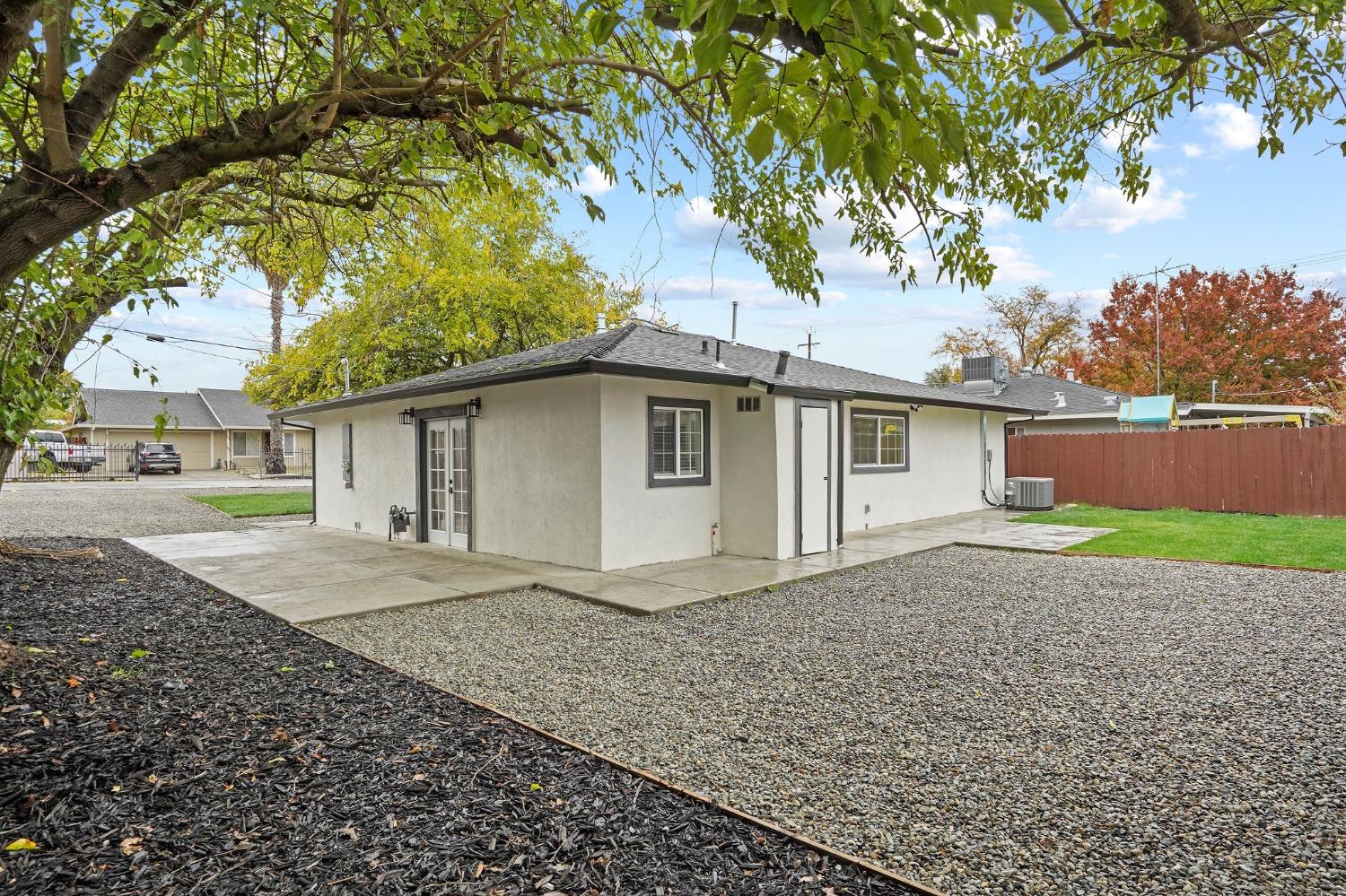 Detail Gallery Image 34 of 36 For 544 N St, Rio Linda,  CA 95673 - 3 Beds | 2 Baths