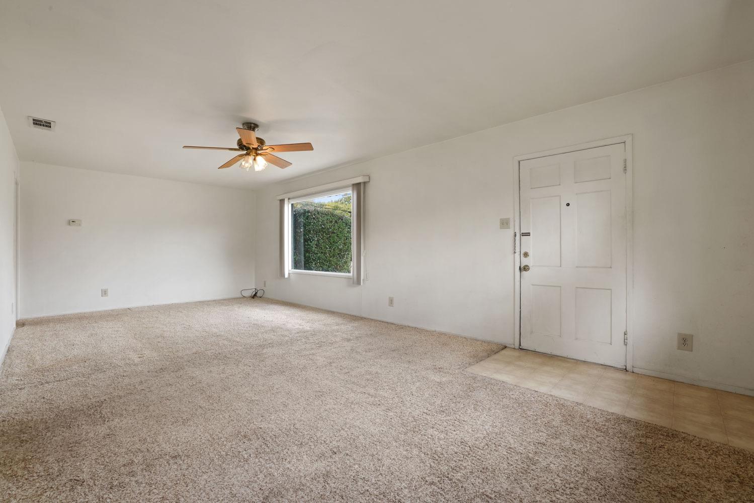 Detail Gallery Image 9 of 46 For 165 Hollywood, Tracy,  CA 95376 - 2 Beds | 2 Baths