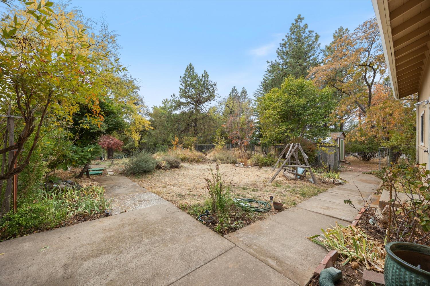 Detail Gallery Image 57 of 63 For 1028 Woodridge Rd, Placerville,  CA 95667 - 3 Beds | 2/1 Baths