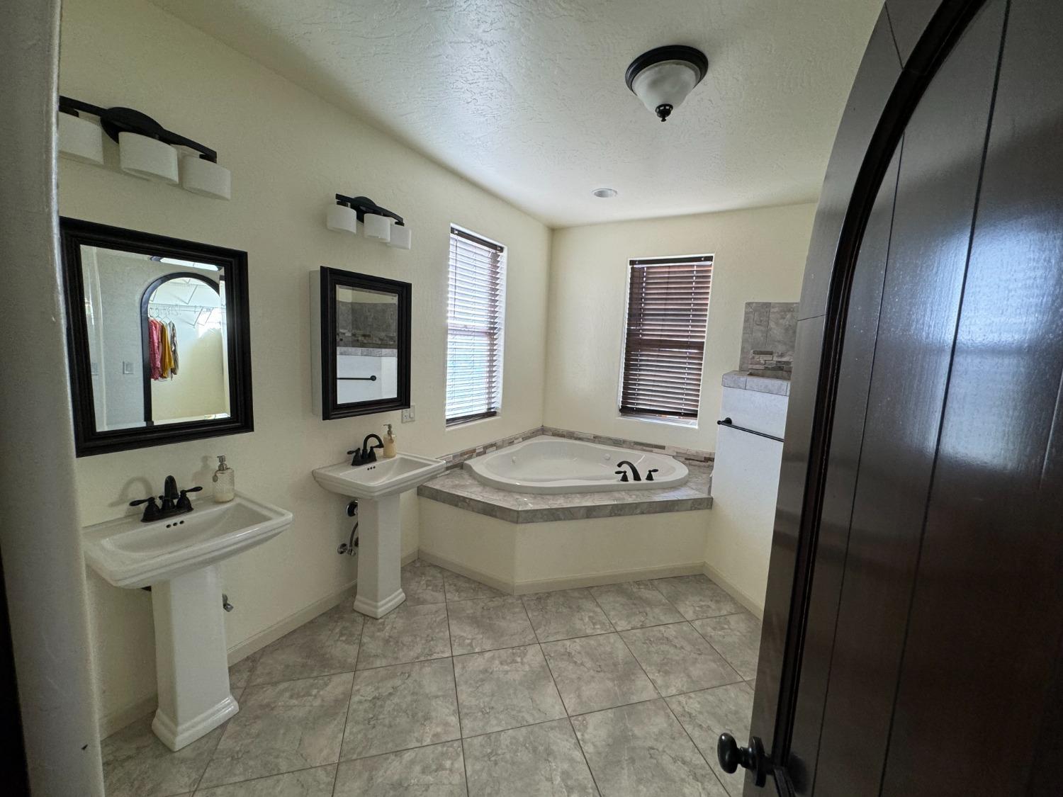 Detail Gallery Image 37 of 61 For 30793 N Dome Dr, Coarsegold,  CA 93614 - 3 Beds | 2/1 Baths