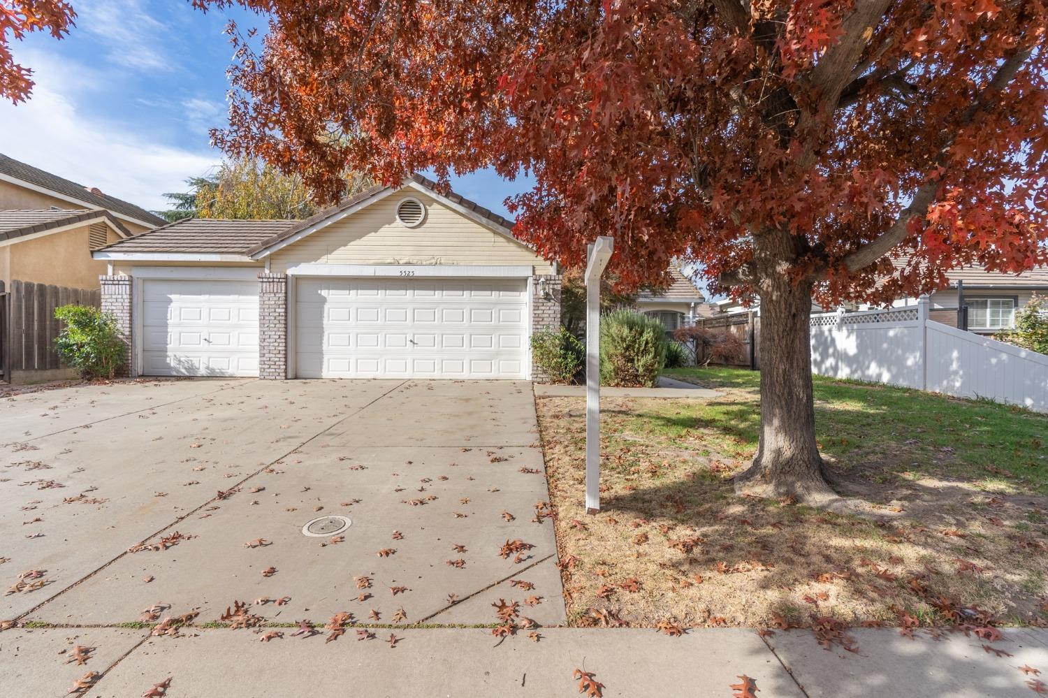 Detail Gallery Image 1 of 19 For 5525 Sunfield Way, Salida,  CA 95368 - 3 Beds | 2 Baths