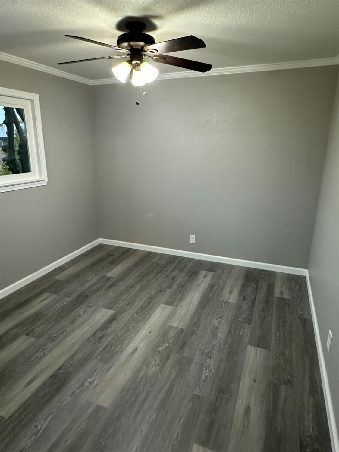 Detail Gallery Image 3 of 9 For 4540 Greenholme Dr #4,  Sacramento,  CA 95842 - 2 Beds | 1 Baths