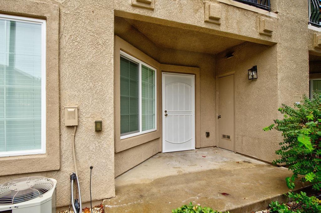 Detail Gallery Image 2 of 15 For 4200 E Commerce Way #2313,  Sacramento,  CA 95834 - 1 Beds | 1 Baths