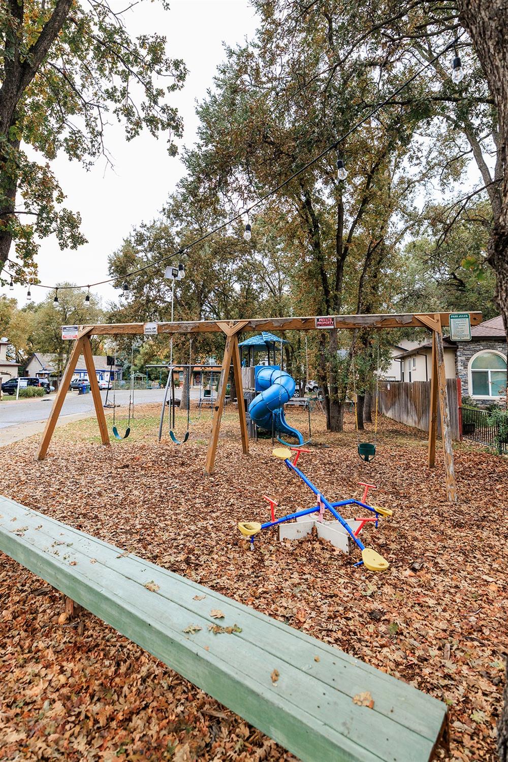 Detail Gallery Image 37 of 40 For 5521 Hope Ranch Ct, Sacramento,  CA 95842 - 4 Beds | 2/1 Baths