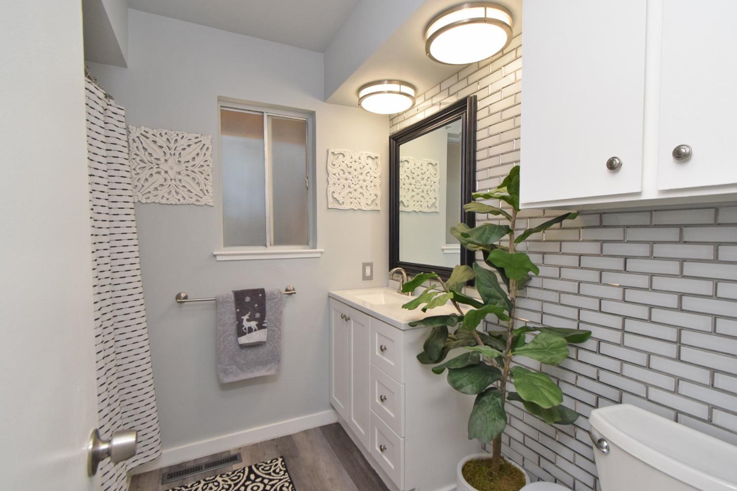 Detail Gallery Image 26 of 39 For 870 Southwood #3,  Other City,  CA 89451 - 2 Beds | 1/1 Baths