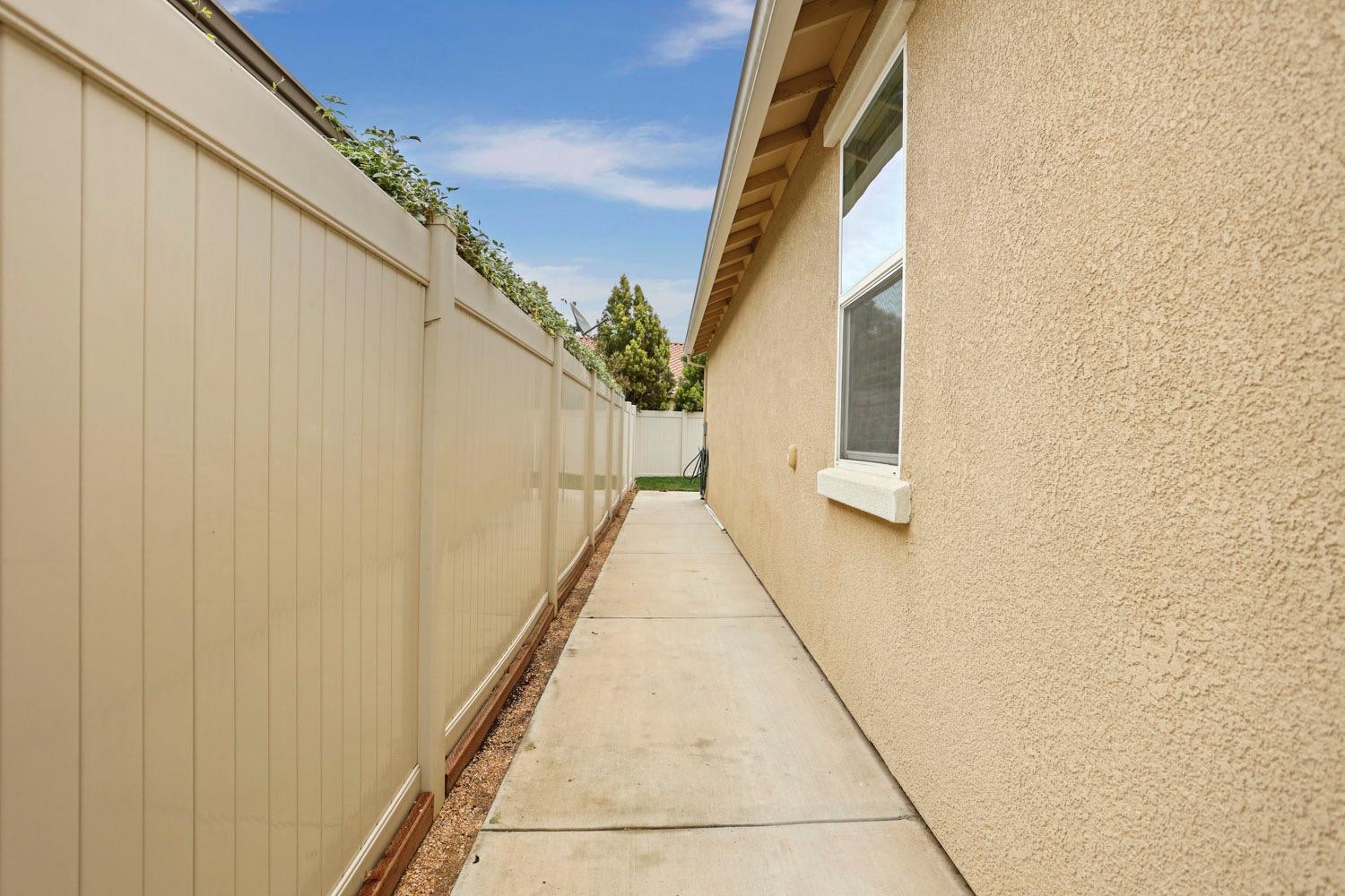 Detail Gallery Image 43 of 78 For 2904 Cotton Briar Ln, Manteca,  CA 95336 - 3 Beds | 2 Baths