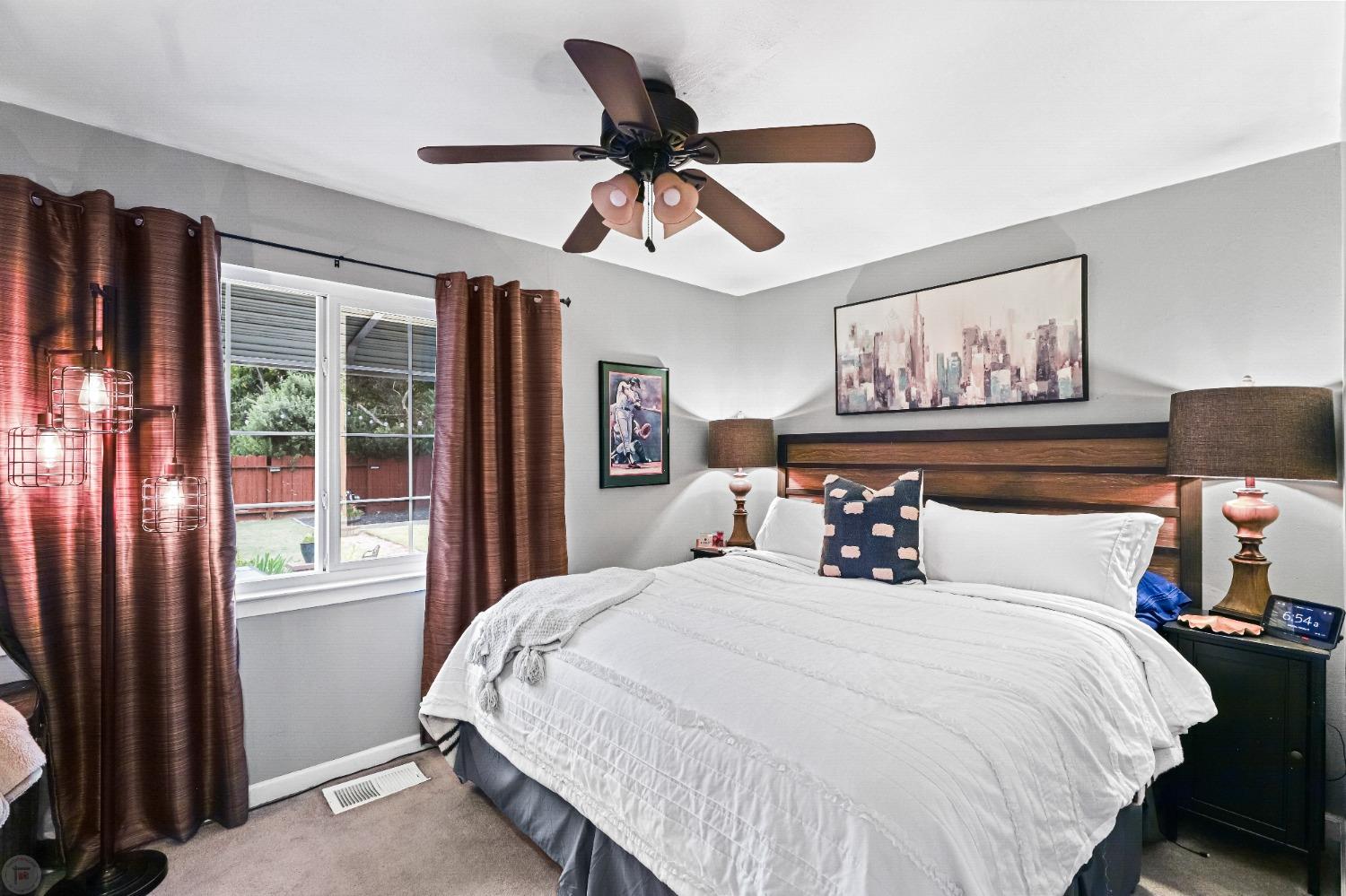 Detail Gallery Image 22 of 45 For 7507 Coral Ln, Stockton,  CA 95207 - 4 Beds | 2 Baths