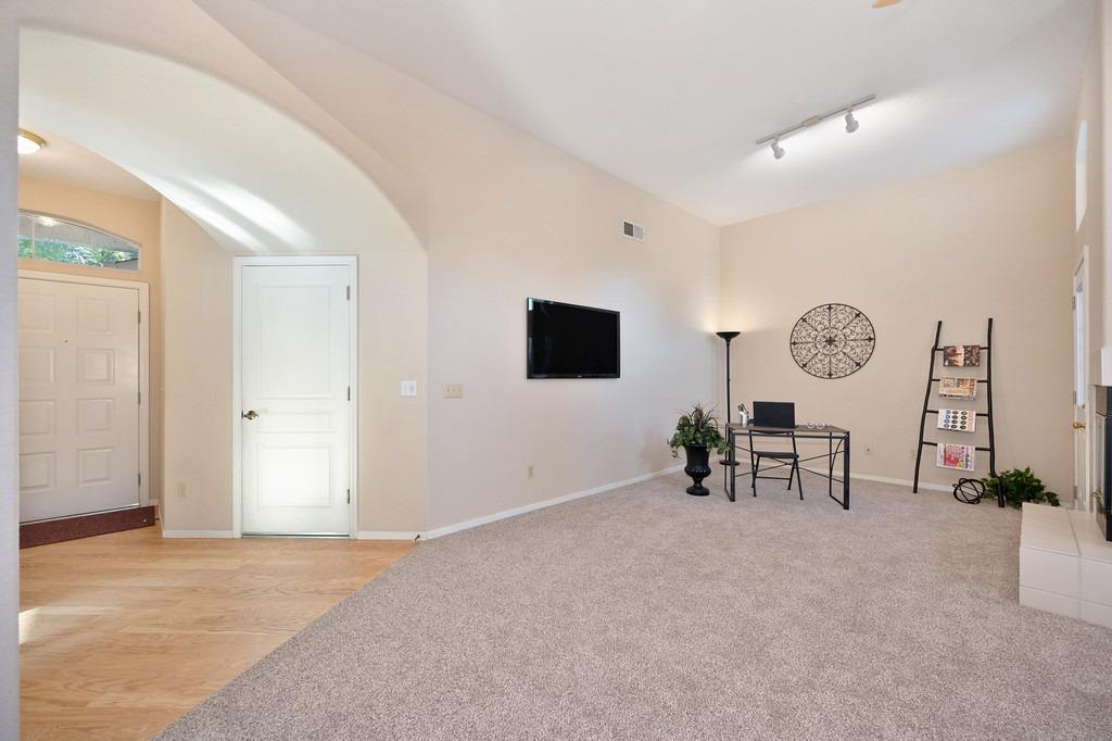 Detail Gallery Image 54 of 88 For 7120 Sunbreeze Ln, Sacramento,  CA 95828 - 2 Beds | 2 Baths