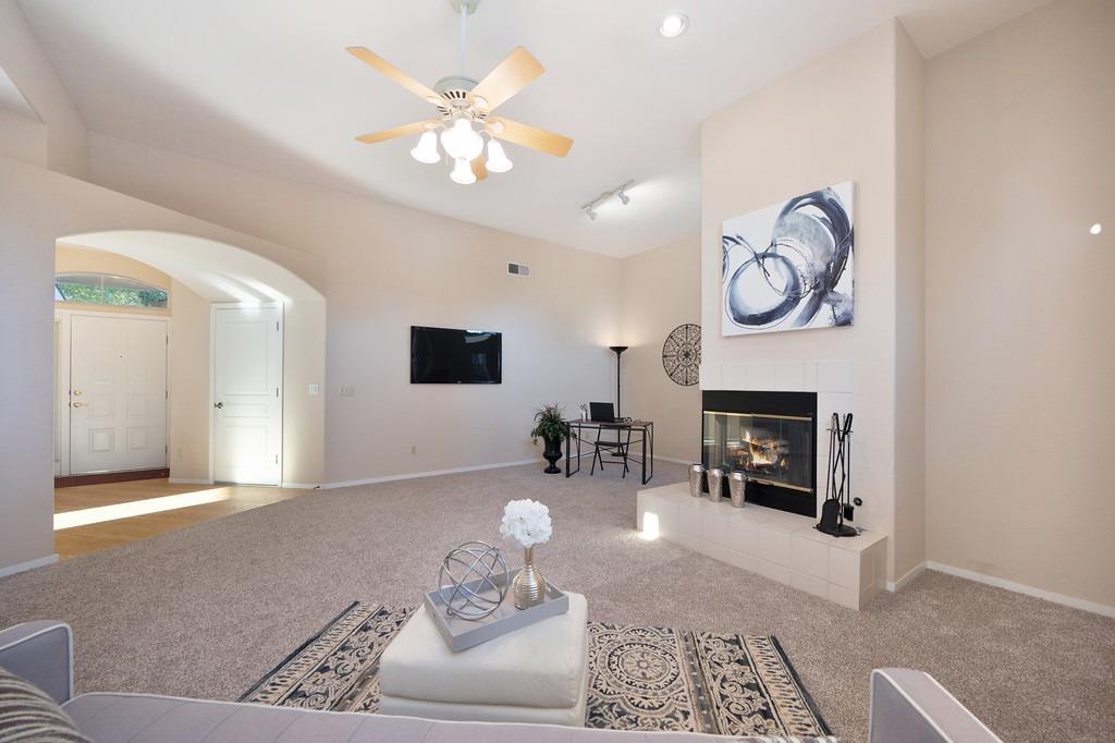 Detail Gallery Image 58 of 88 For 7120 Sunbreeze Ln, Sacramento,  CA 95828 - 2 Beds | 2 Baths