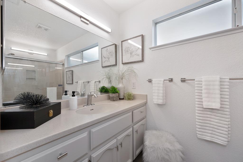 Detail Gallery Image 65 of 93 For 7652 Sunmore Lane, Sacramento,  CA 95828 - 2 Beds | 2 Baths