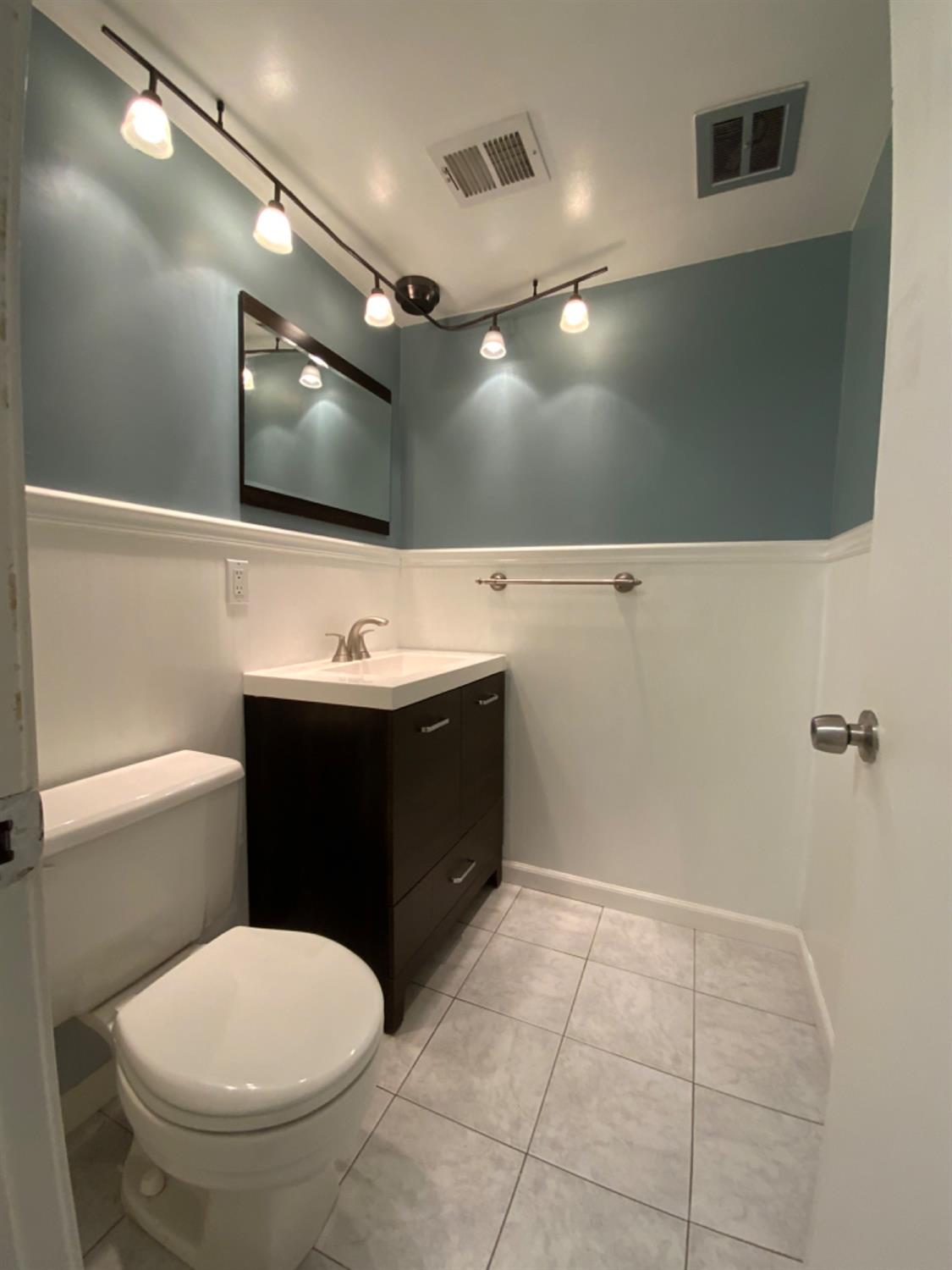 Detail Gallery Image 29 of 35 For 6109 via Casitas, Carmichael,  CA 95608 - 3 Beds | 2/1 Baths