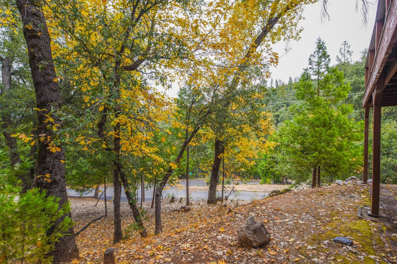 Deerhaven Drive, Tuolumne, California image 30