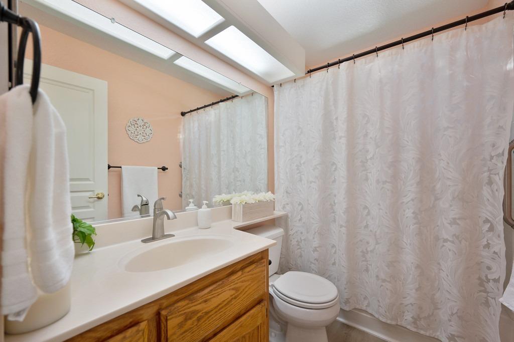 Detail Gallery Image 47 of 88 For 7120 Sunbreeze Ln, Sacramento,  CA 95828 - 2 Beds | 2 Baths