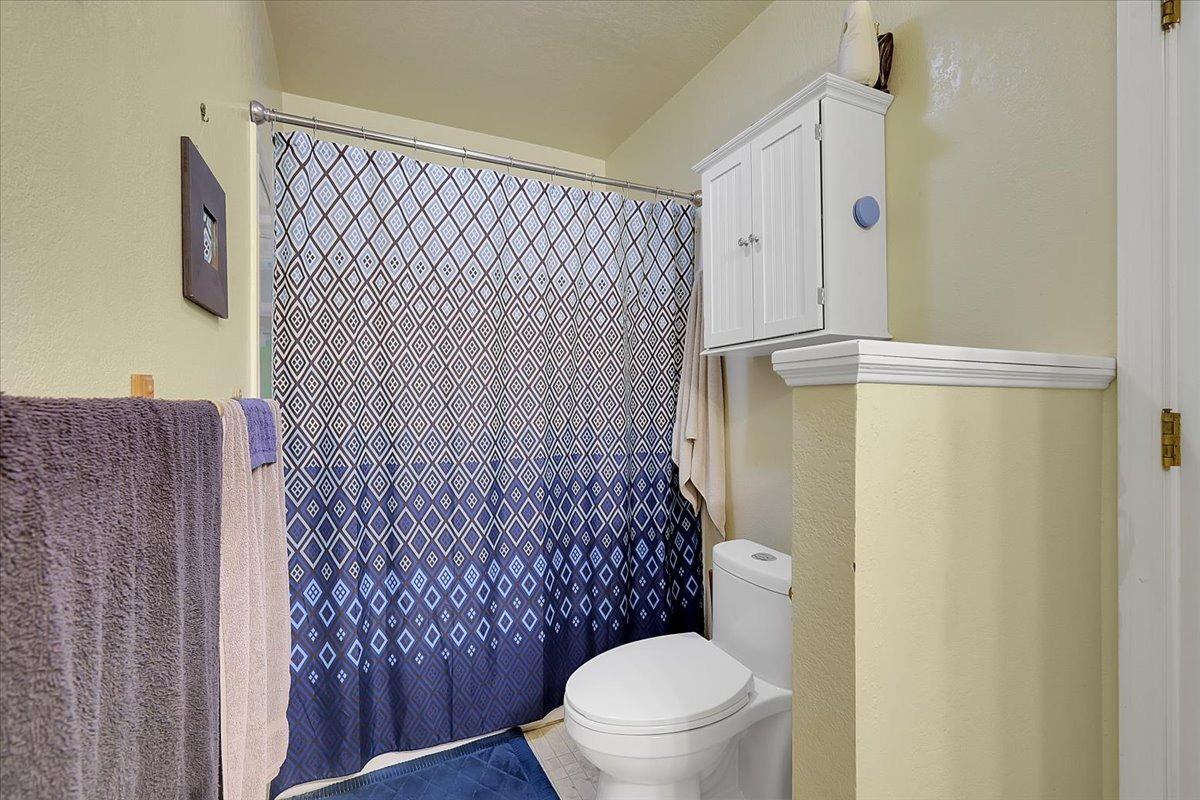 Detail Gallery Image 7 of 25 For 940 Oakview, Yuba City,  CA 95991 - 3 Beds | 2 Baths