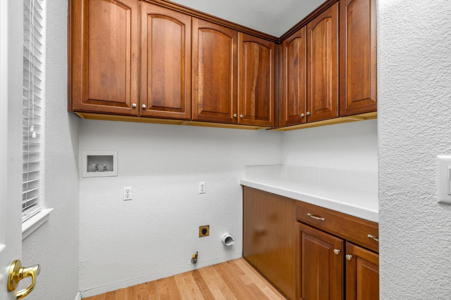 Detail Gallery Image 20 of 61 For 3220 Sundance Lake Dr, Modesto,  CA 95355 - 5 Beds | 3/1 Baths