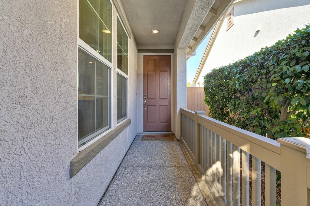 Detail Gallery Image 28 of 42 For 7446 Chatsworth Cir, Elk Grove,  CA 95757 - 3 Beds | 2 Baths