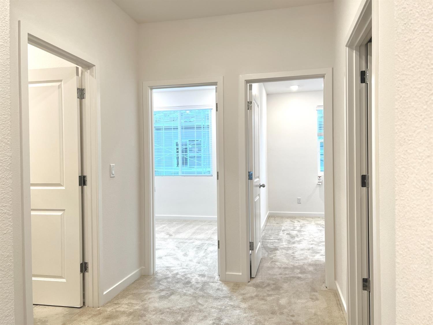 Detail Gallery Image 9 of 14 For 5301 E Commerce Way #61103,  Sacramento,  CA 95835 - 3 Beds | 2/1 Baths