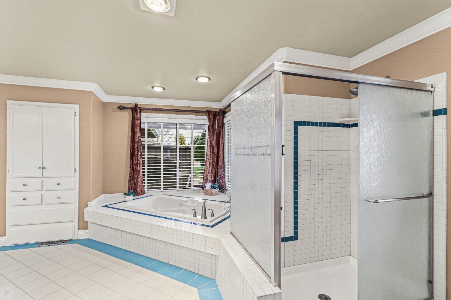 Detail Gallery Image 52 of 91 For 8351 Rinauro Ct, Tracy,  CA 95304 - 4 Beds | 3/1 Baths