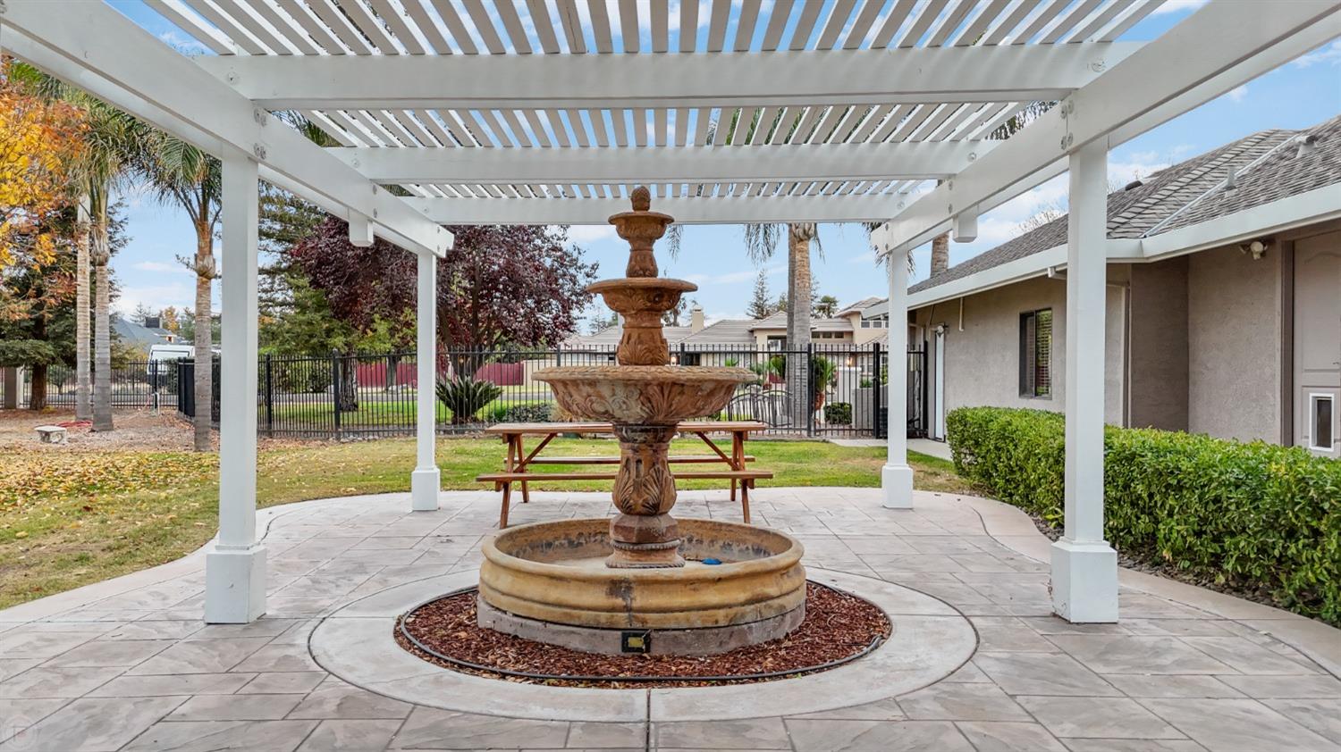 Detail Gallery Image 80 of 91 For 8351 Rinauro Ct, Tracy,  CA 95304 - 4 Beds | 3/1 Baths