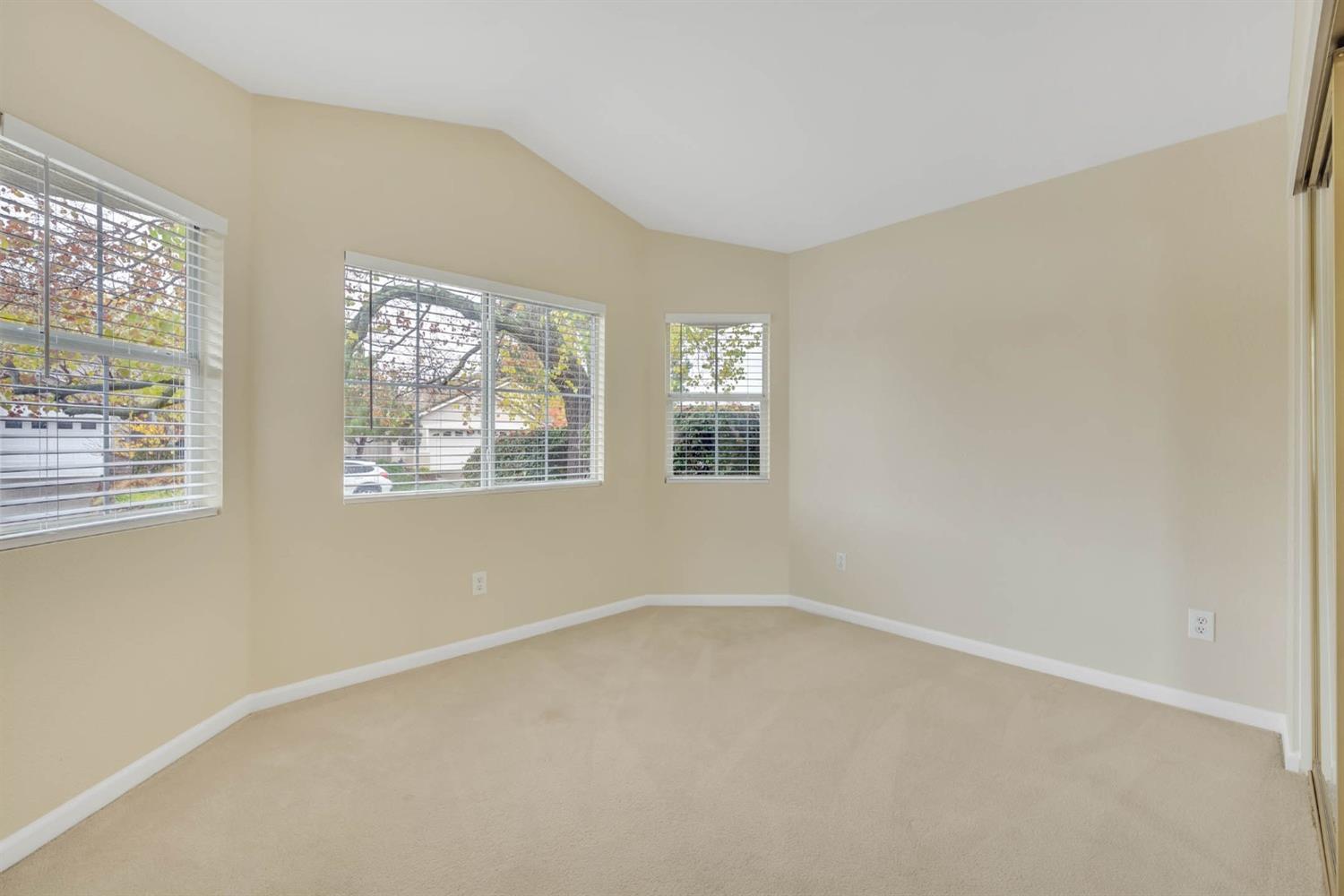 Detail Gallery Image 22 of 30 For 5109 Sugar Pine Loop, Roseville,  CA 95747 - 2 Beds | 2 Baths