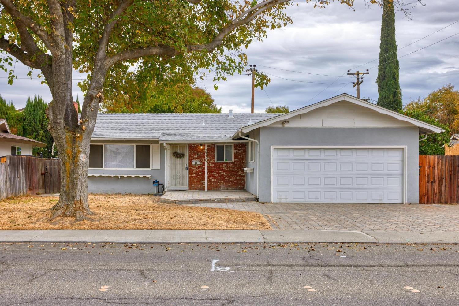 Detail Gallery Image 1 of 27 For 2730 Balboa Dr, Tracy,  CA 95376 - 3 Beds | 2 Baths