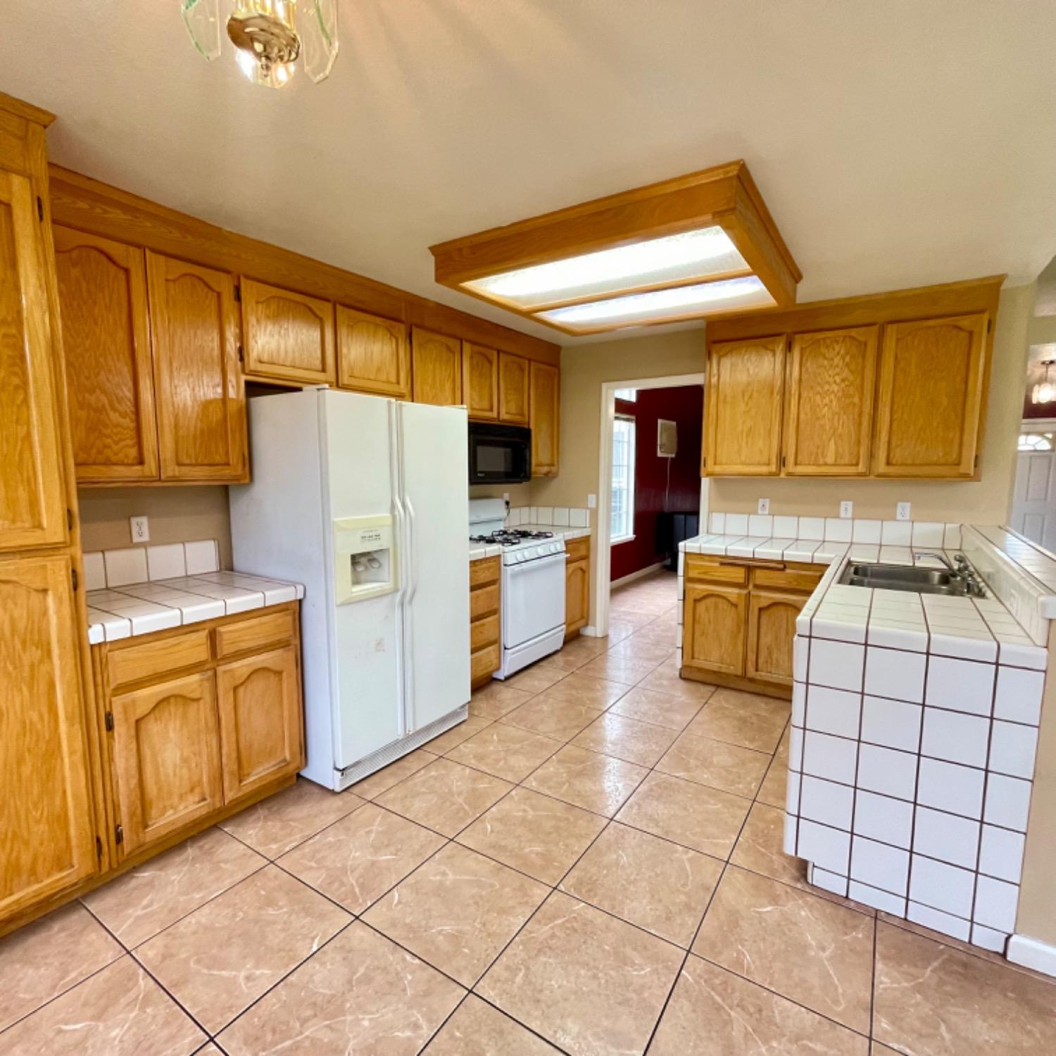 Detail Gallery Image 10 of 39 For 2962 6th St, Biggs,  CA 95917 - 3 Beds | 2 Baths