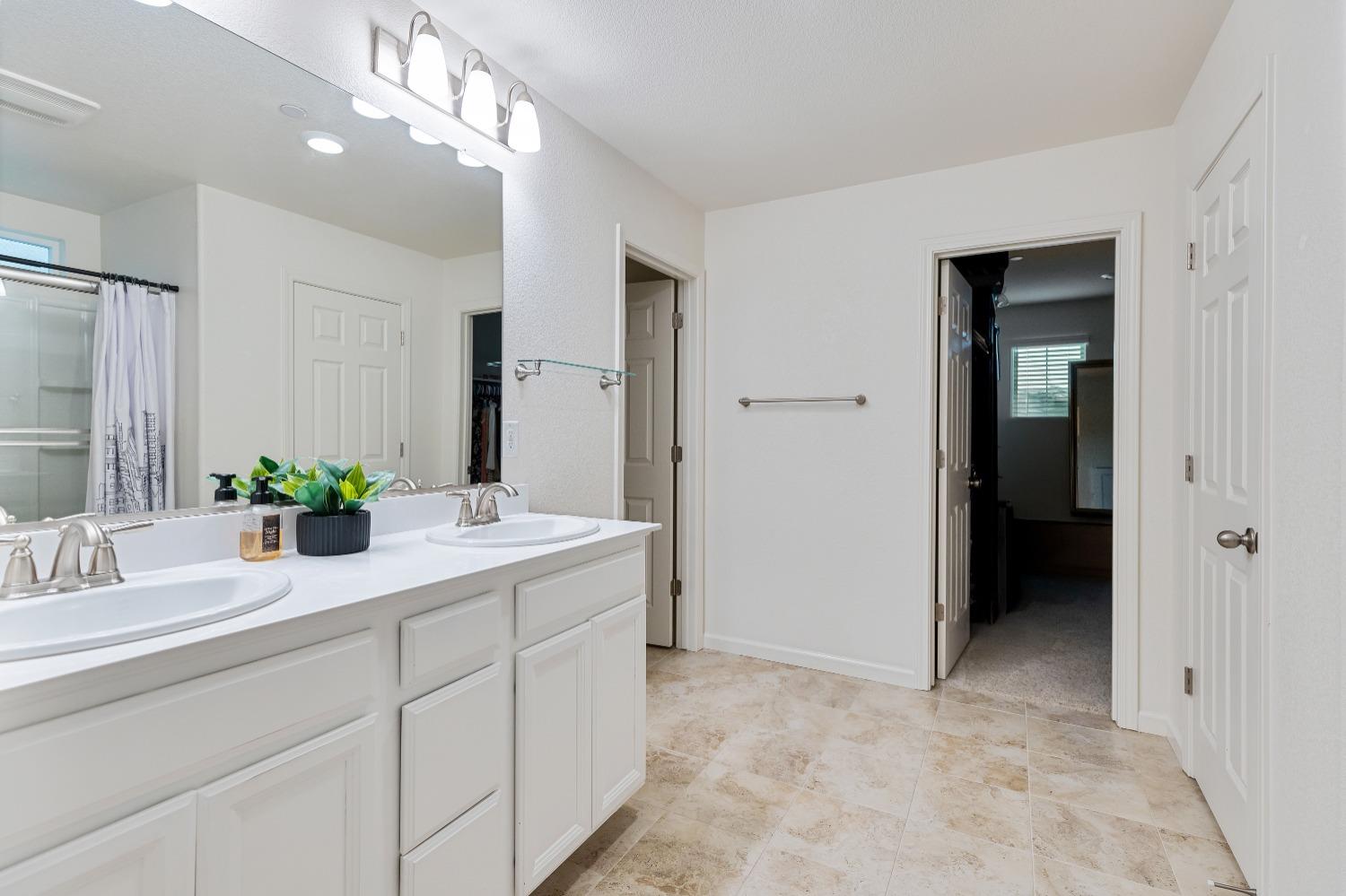 Detail Gallery Image 37 of 46 For 223 Belluno Dr, Stockton,  CA 95209 - 3 Beds | 2/1 Baths