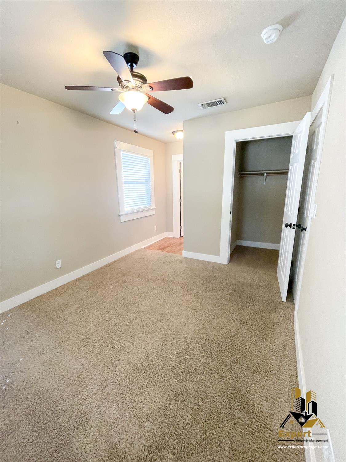 Detail Gallery Image 5 of 33 For 315 C St, Roseville,  CA 95678 - 2 Beds | 1 Baths