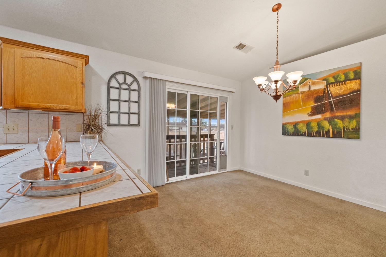 Detail Gallery Image 12 of 70 For 1892 Sawmill Rd #938,  Copperopolis,  CA 95228 - 3 Beds | 2 Baths