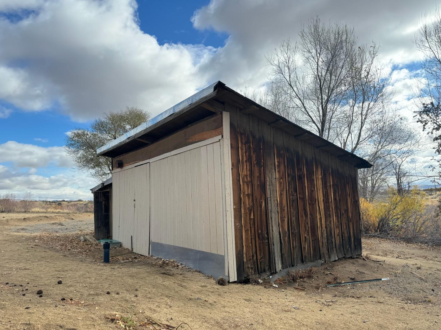 Detail Gallery Image 10 of 45 For 704 Thornton Rd, Susanville,  CA 96130 - 2 Beds | 2/1 Baths