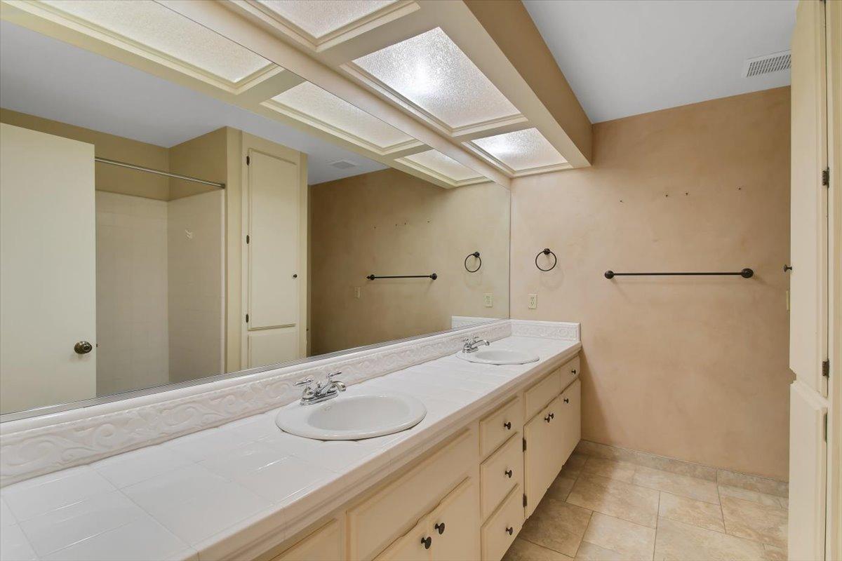 Detail Gallery Image 18 of 39 For 1338 Hunn Rd #9,  Yuba City,  CA 95993 - 3 Beds | 2 Baths