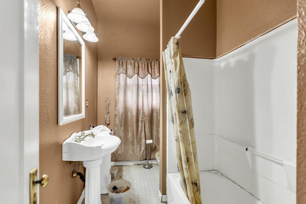 Detail Gallery Image 11 of 27 For 441 3rd St, Woodland,  CA 95695 - 2 Beds | 1/1 Baths