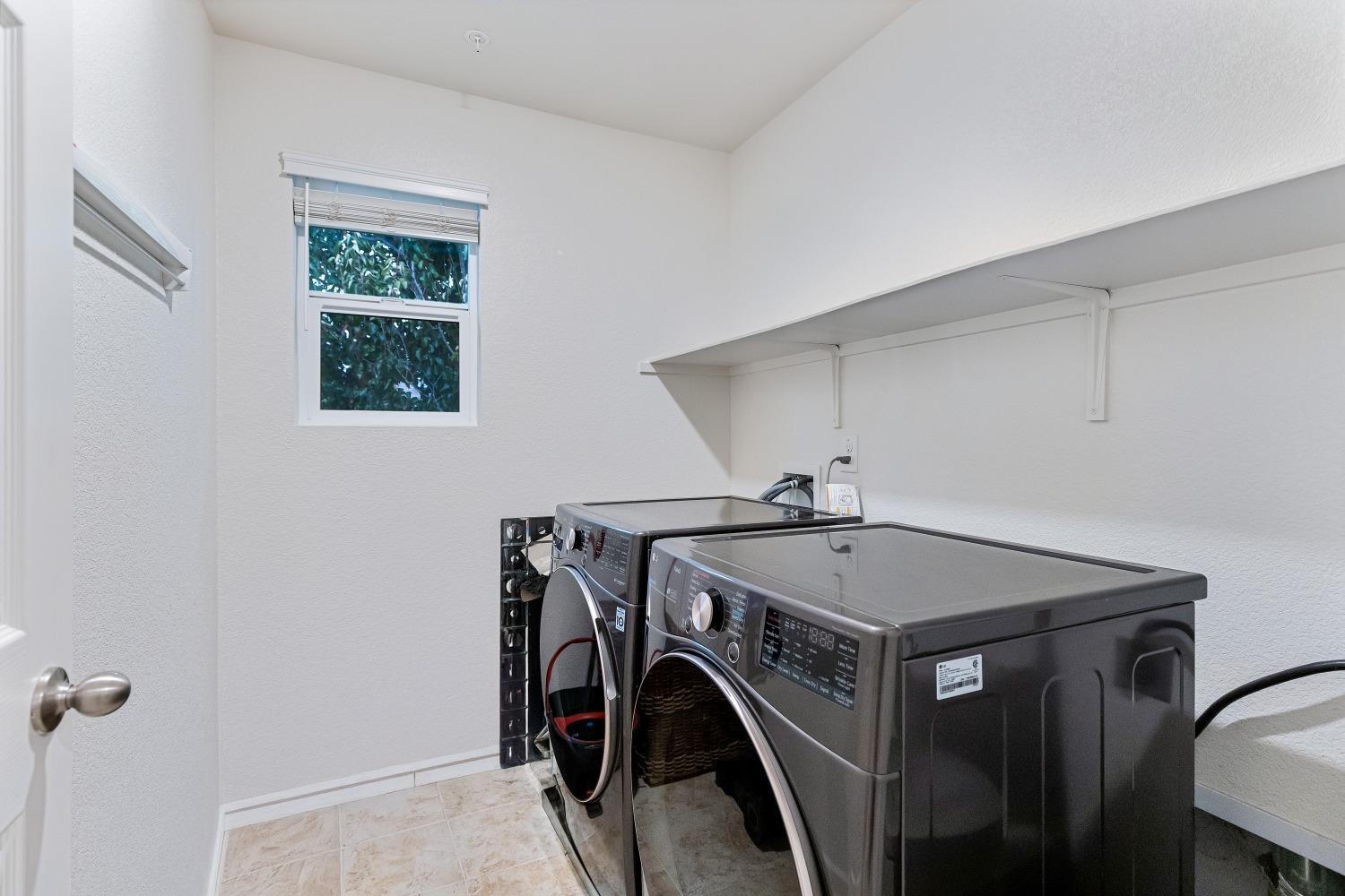 Detail Gallery Image 33 of 46 For 223 Belluno Dr, Stockton,  CA 95209 - 3 Beds | 2/1 Baths