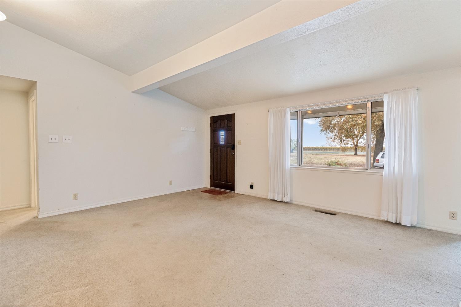 Detail Gallery Image 13 of 55 For 15355 Free Rd, Lodi,  CA 95242 - 4 Beds | 2 Baths