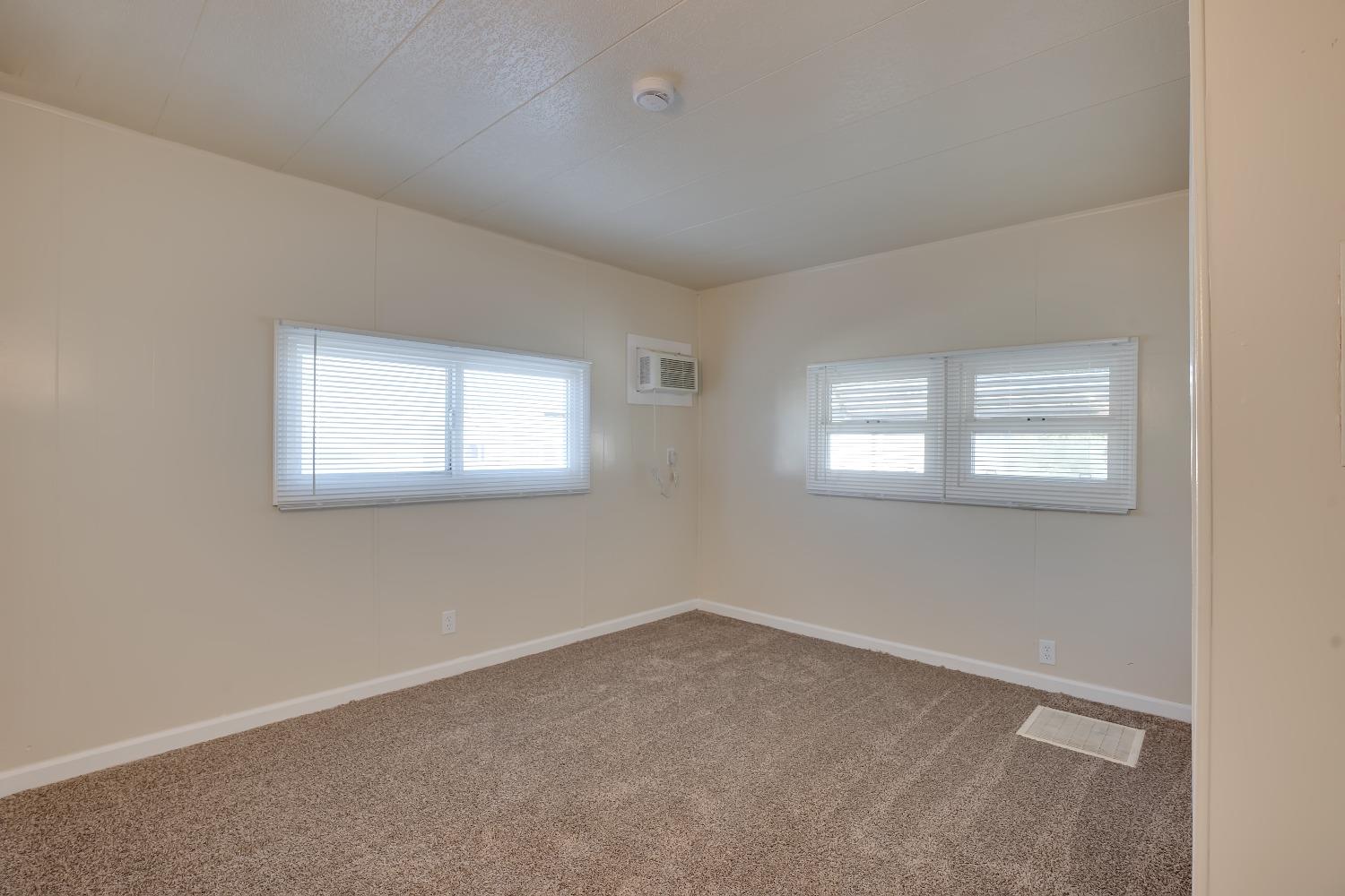 Detail Gallery Image 24 of 24 For 2505 Jackson Ave 114, Escalon,  CA 95320 - 2 Beds | 2 Baths