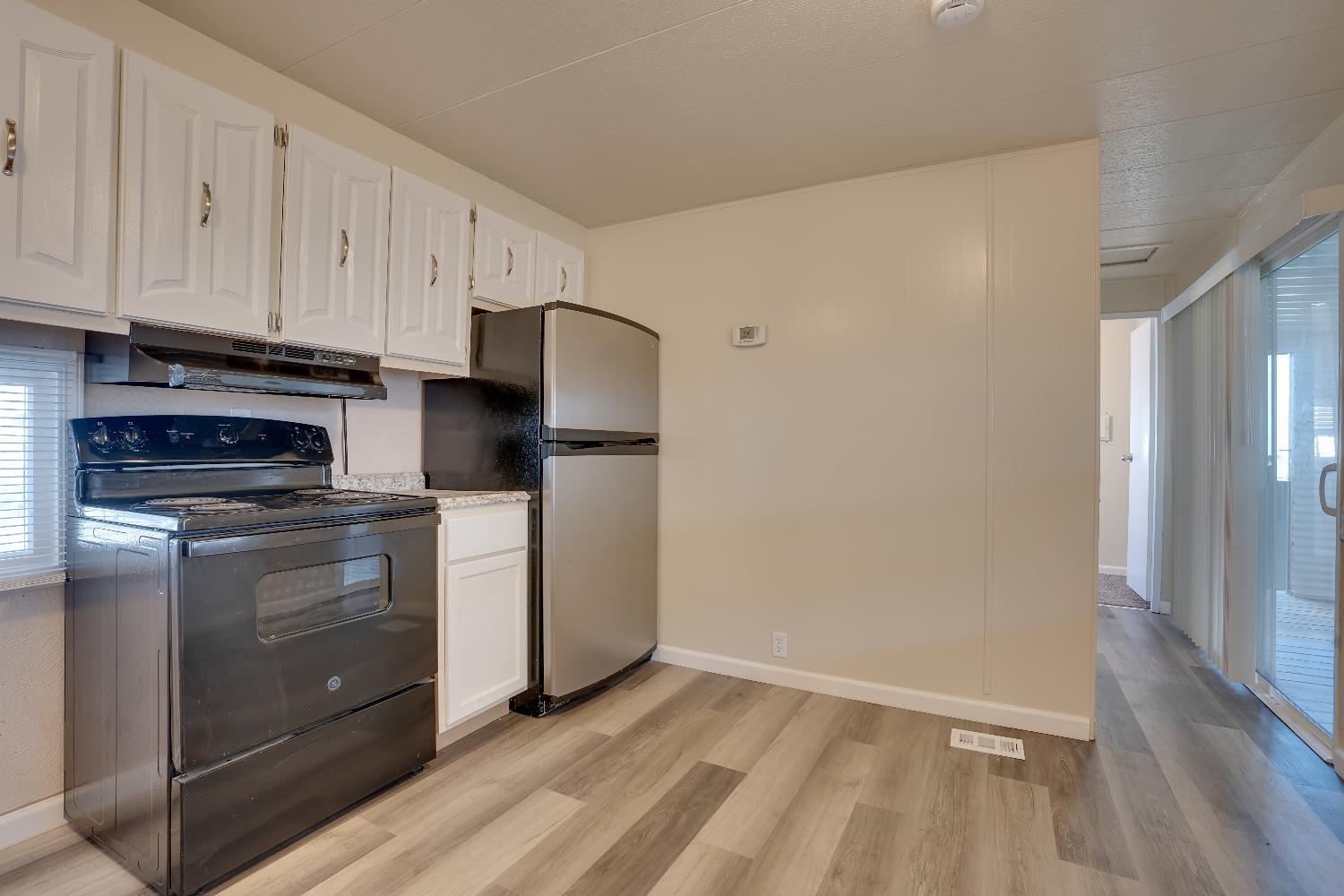 Detail Gallery Image 14 of 24 For 2505 Jackson Ave 114, Escalon,  CA 95320 - 2 Beds | 2 Baths