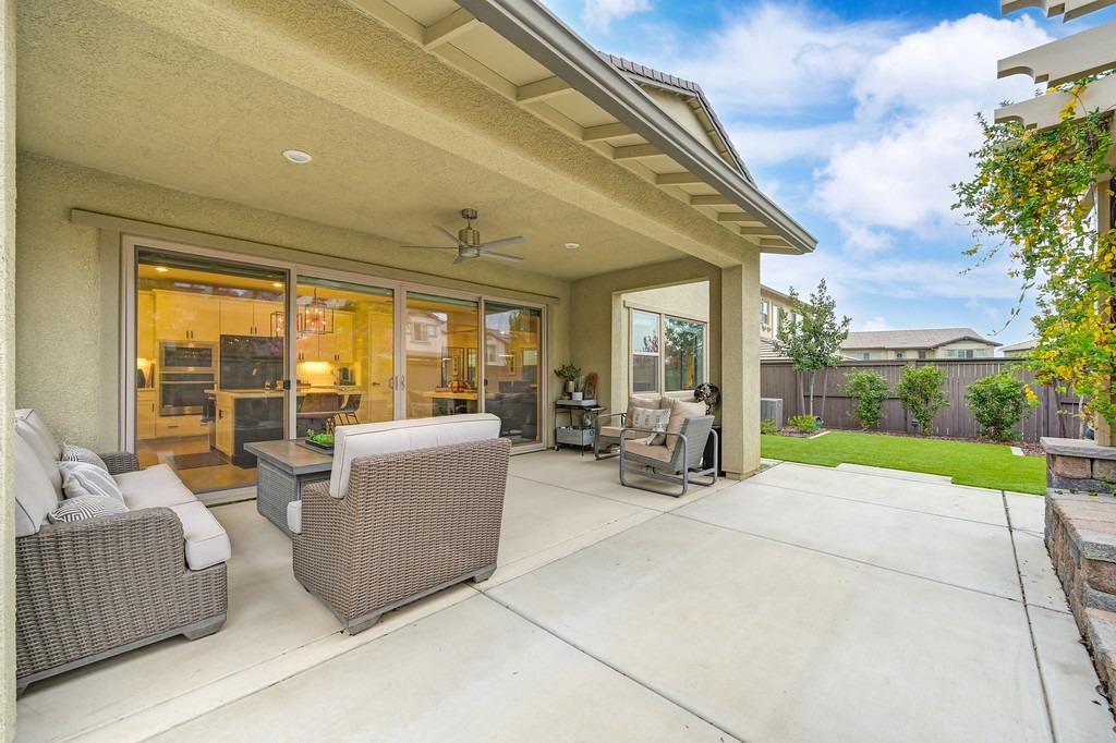 Detail Gallery Image 49 of 56 For 3015 Whistling Way, El Dorado Hills,  CA 95762 - 4 Beds | 3/1 Baths