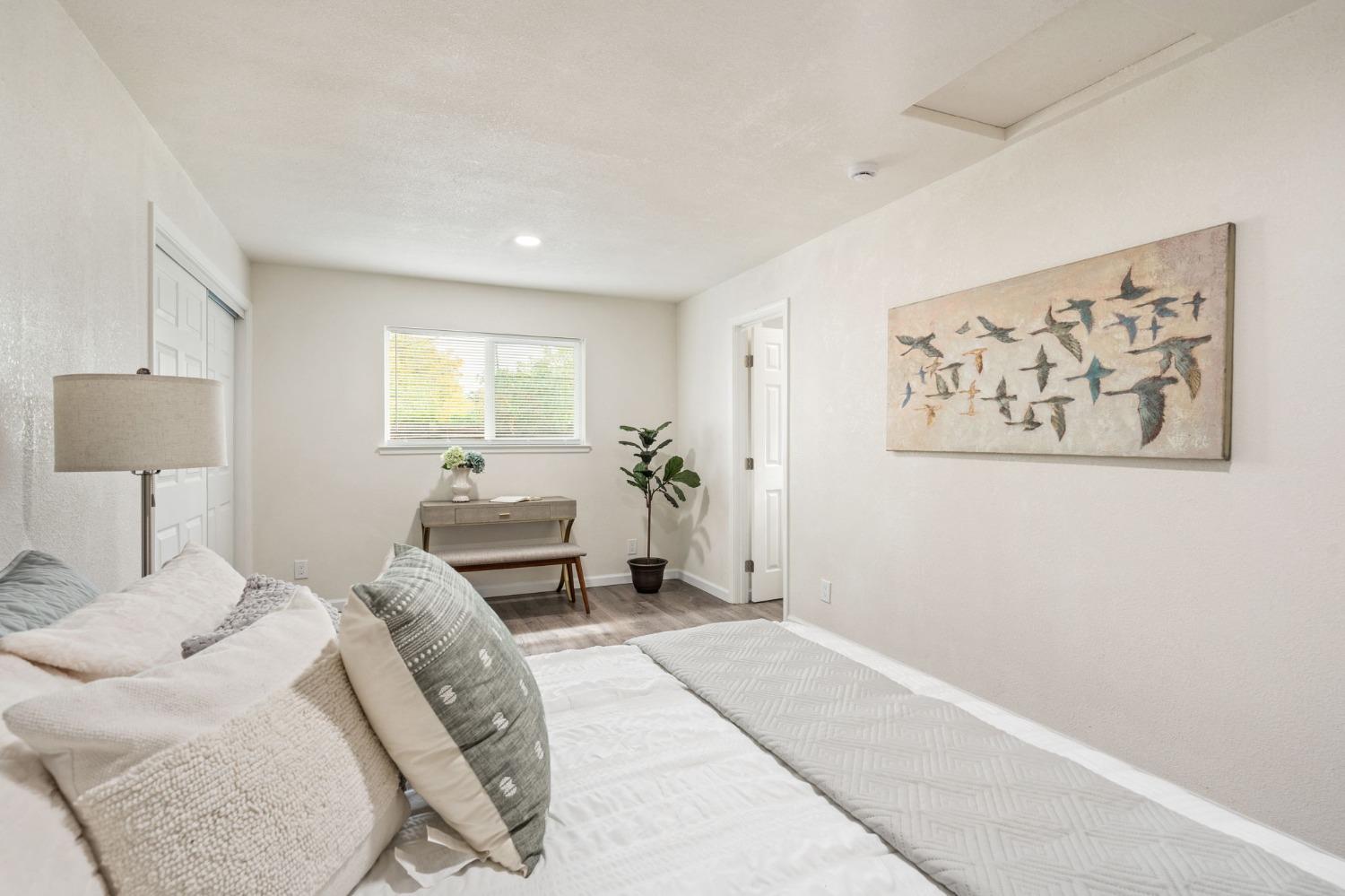 Detail Gallery Image 11 of 21 For 5025 36th St, Sacramento,  CA 95820 - 3 Beds | 2 Baths